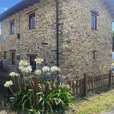 Villa Casita feliz entre montañas y cerca del mar Trabada Exterior foto